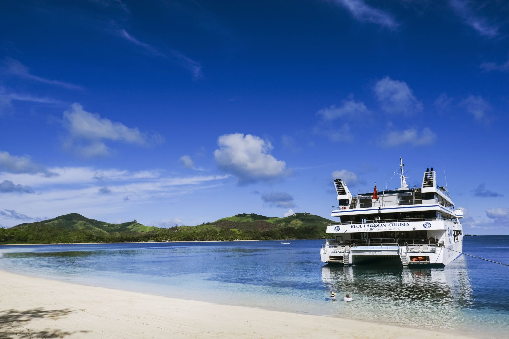 cruises in fiji